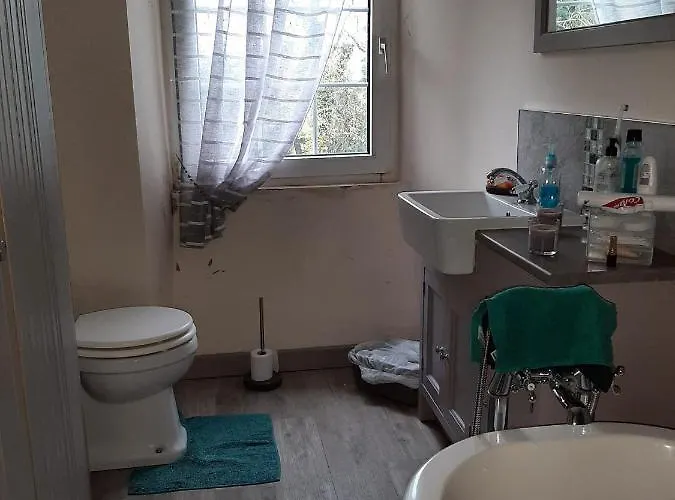 Saltcotes Farm Bed & Breakfast *